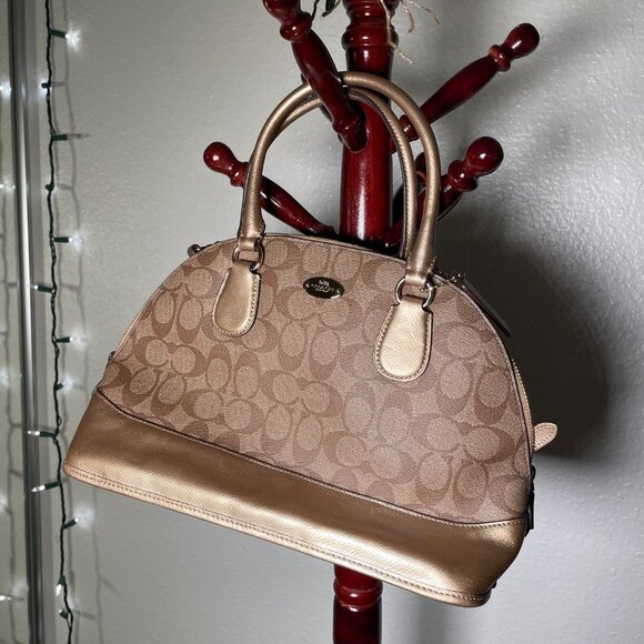 Coach Handbags - Coach Purse